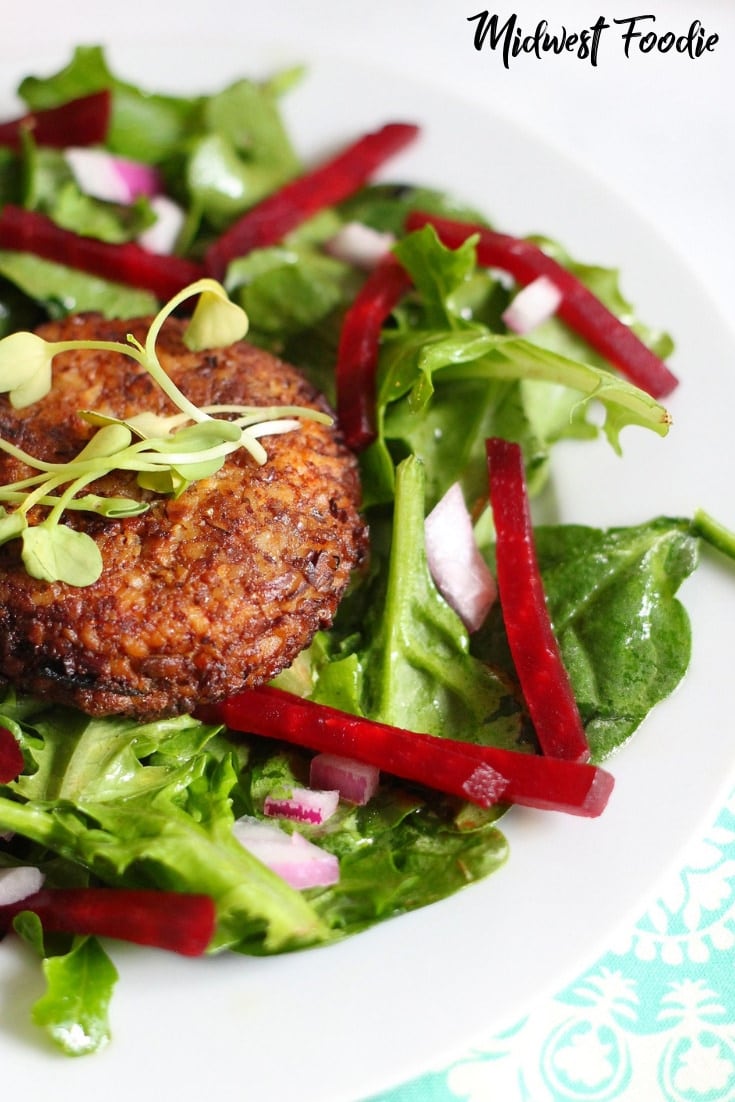 Pecan Crusted Goat Cheese Salad | Midwest Foodie | Simple, healthy and delicious! This pecan crusted goat cheese salad is the perfect light lunch or party appetizer. 20 minutes and minimal prep time are key! #midwestfoodie #quick #easy #simple #recipe #healthy #lunch #appetizer #party