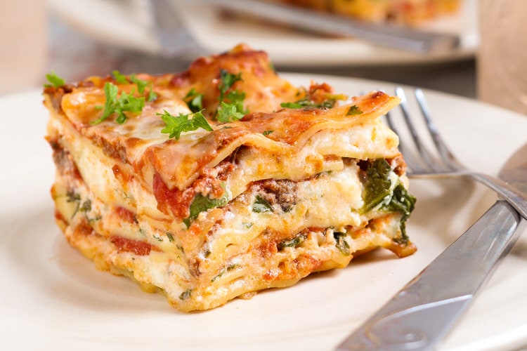 The Easiest Homemade Lasagna Ever » Midwest Foodie