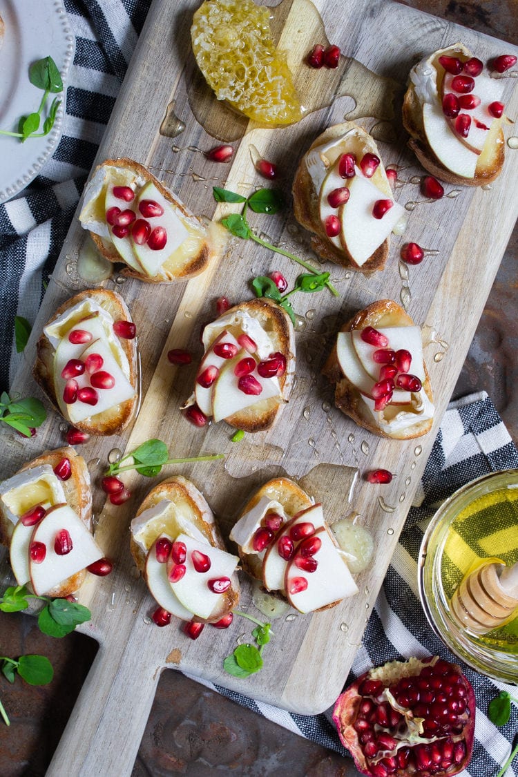 Apple Brie Crostini with Pomegranate Seeds  Midwest Foodie