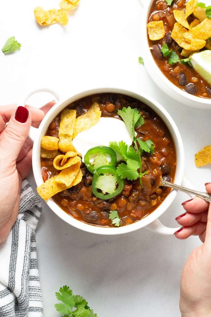 Vegan Black Bean Chili | Midwest Foodie