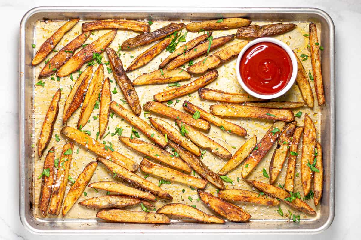 How to Make Baked Fresh-Cut French Fries • Food Drinks Life