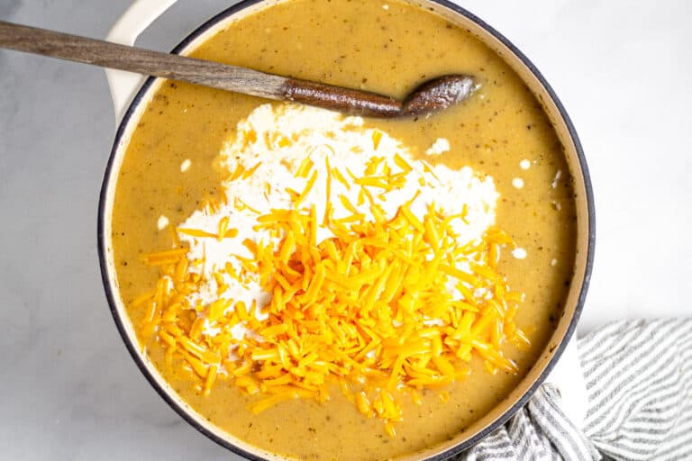 Beer Cheese Potato Soup with Sausage [VIDEO!] Midwest Foodie