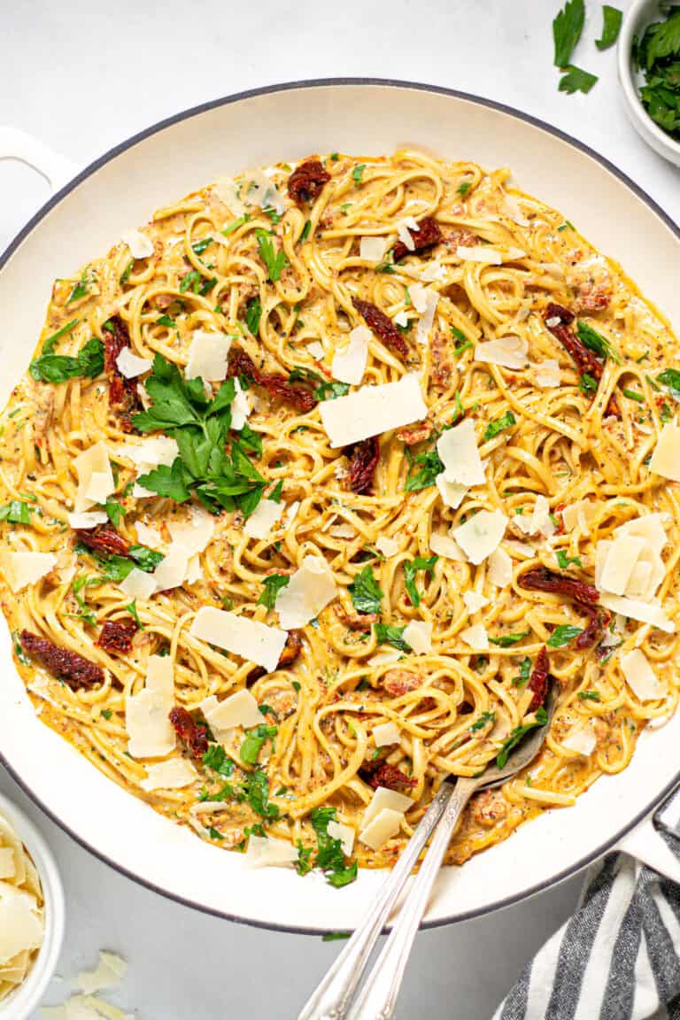 10-Minute Creamy Tomato Pasta Recipe