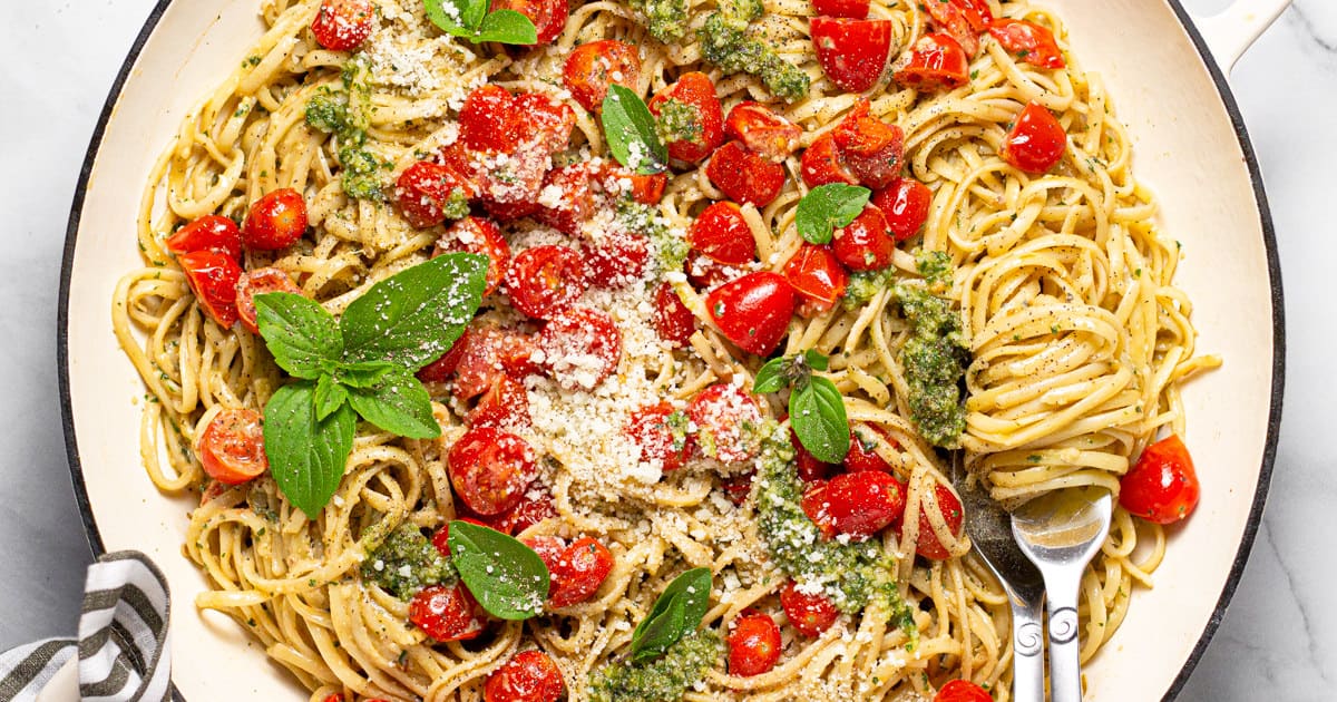 Creamy Pesto Pasta - Midwest Foodie