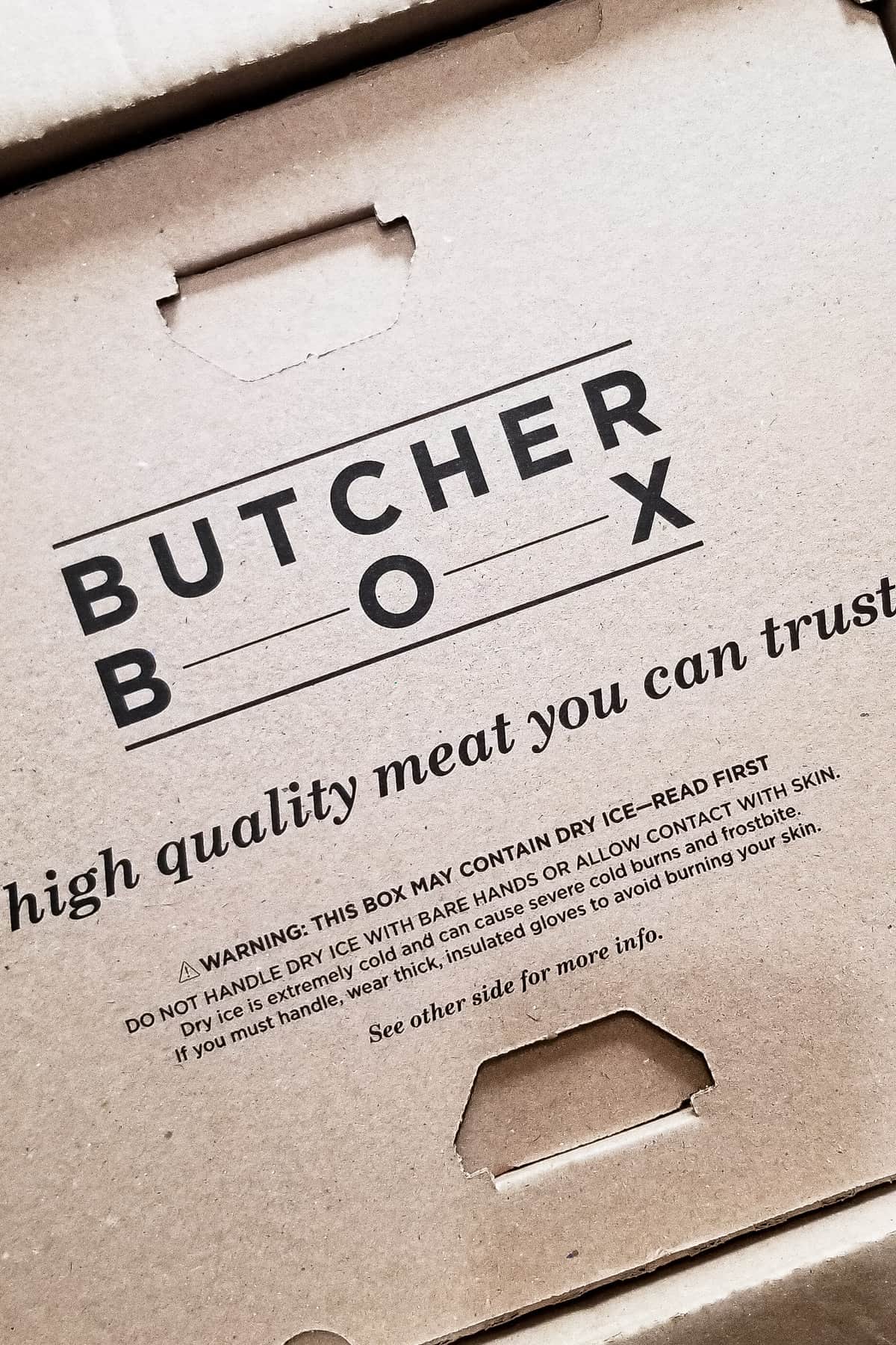 https://midwestfoodieblog.com/wp-content/uploads/2021/05/FINAL-butcherbox-1.jpg