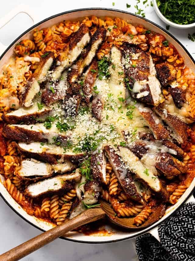 Chicken Parmesan Pasta Bake