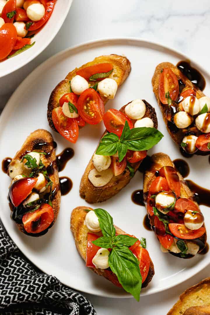 10 Minute Bruschetta with Mozzarella - Midwest Foodie