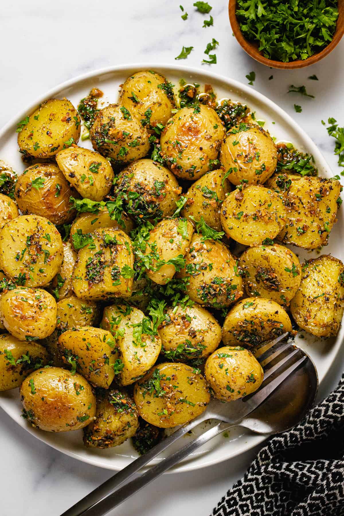 ROASTED MINI POTATOES WITH HERBS AND GARLIC STORY - The Endless Meal®
