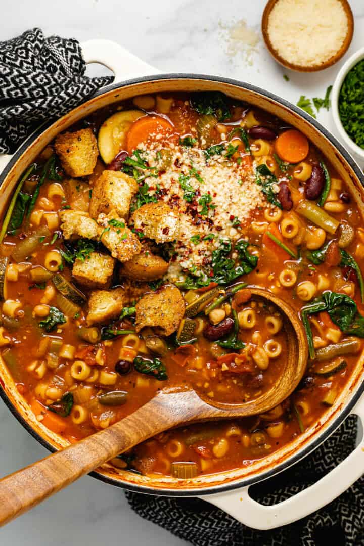 Vegan Olive Garden Minestrone Soup Midwest Foodie