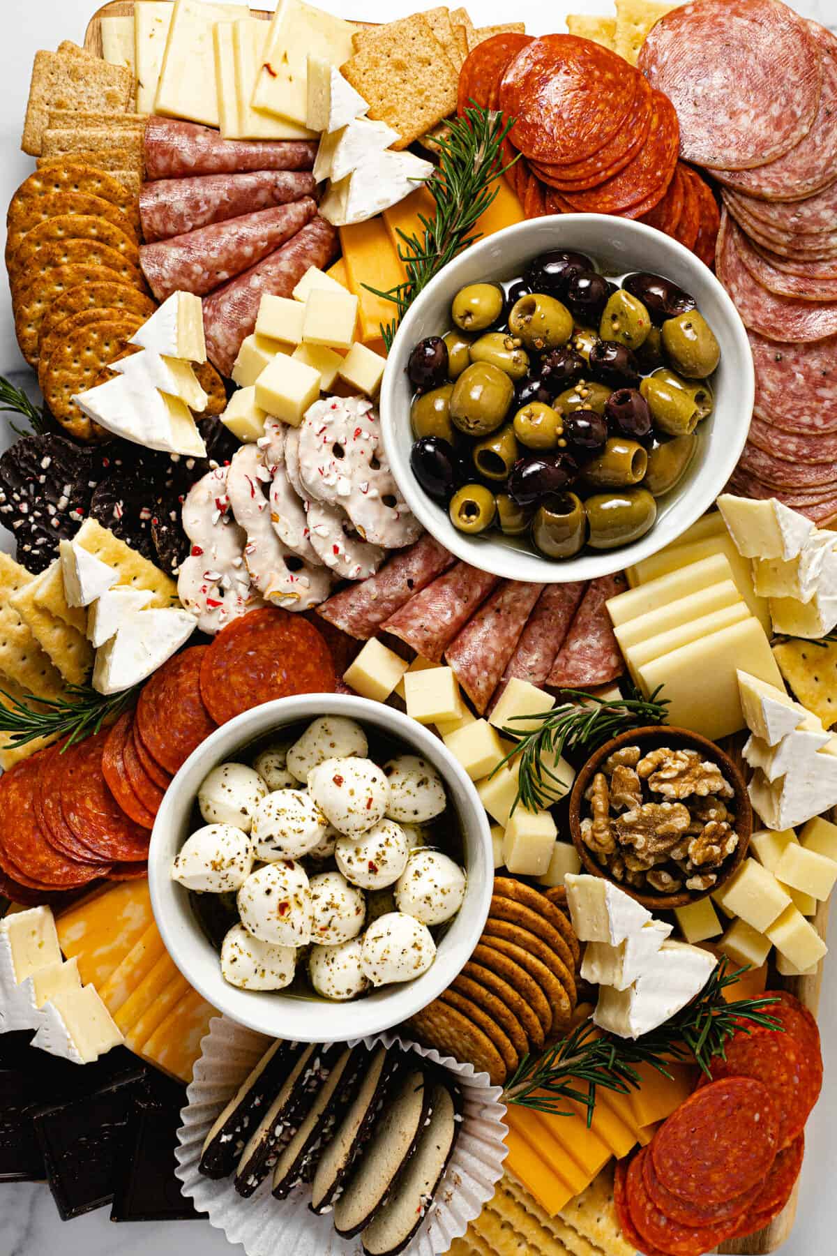 Easy Holiday Grazing Board - Midwest Foodie