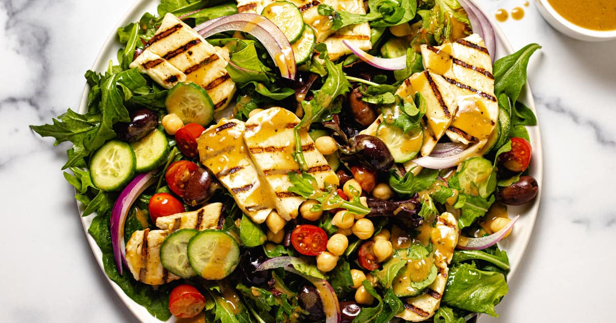 Simple Grilled Halloumi Cheese Salad