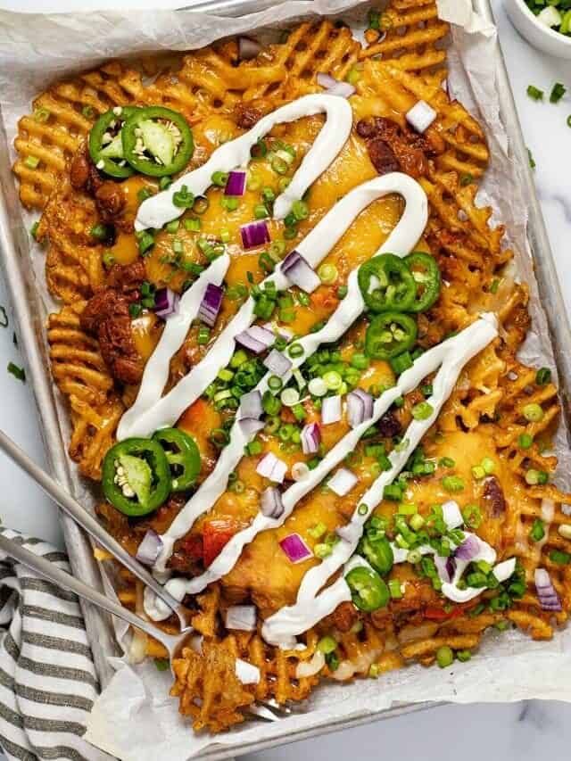 The Easiest Chili Cheese Fries