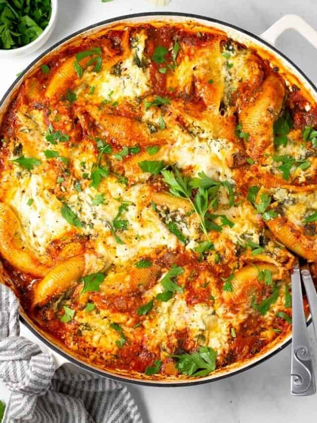 Ricotta Stuffed Shells with Spinach