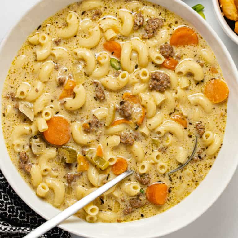 One-Pot Macaroni Cheeseburger Soup – NO VELVEETA!