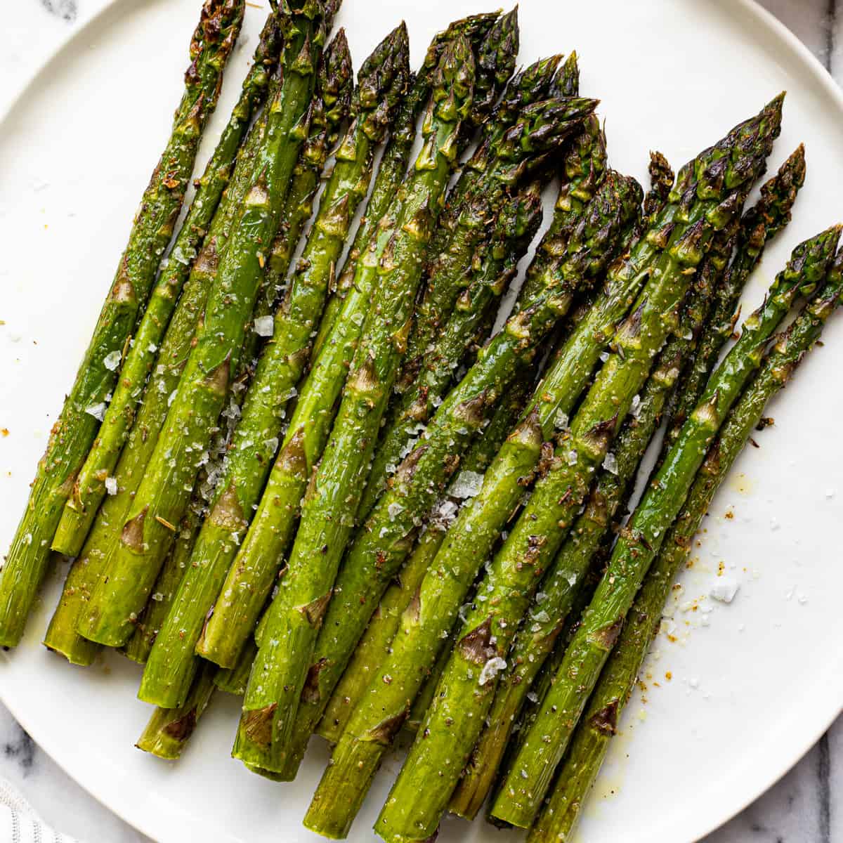 Air Fryer Asparagus (Easy Recipe)