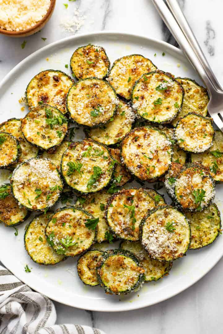 10 Minute Air Fryer Zucchini - Midwest Foodie