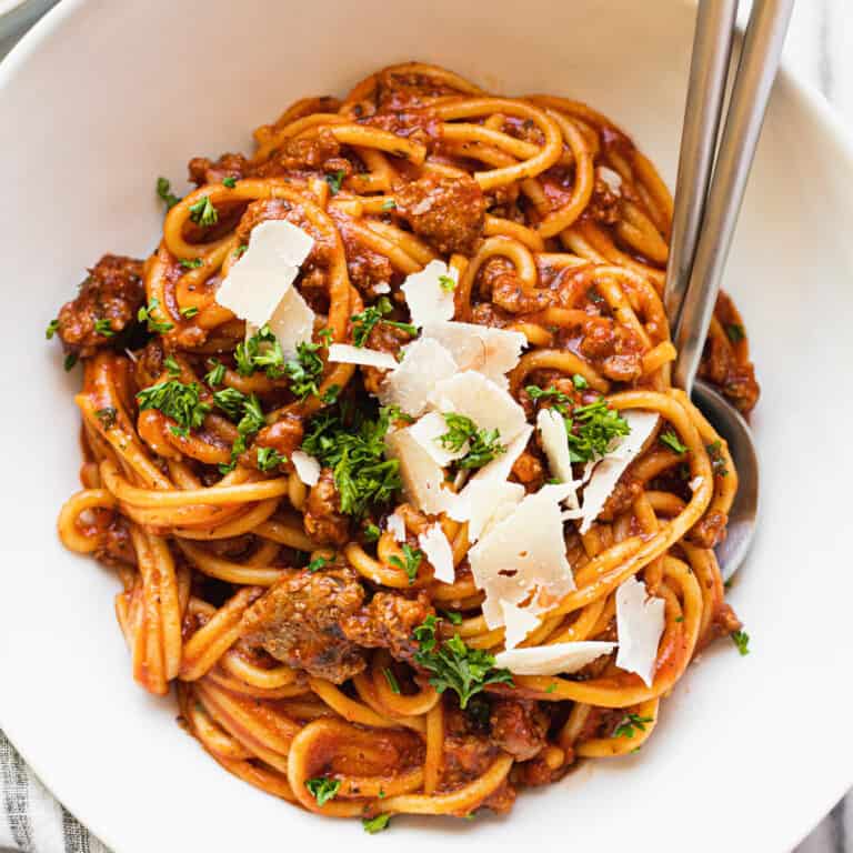 Super Easy Instant Pot Spaghetti with Meat Sauce