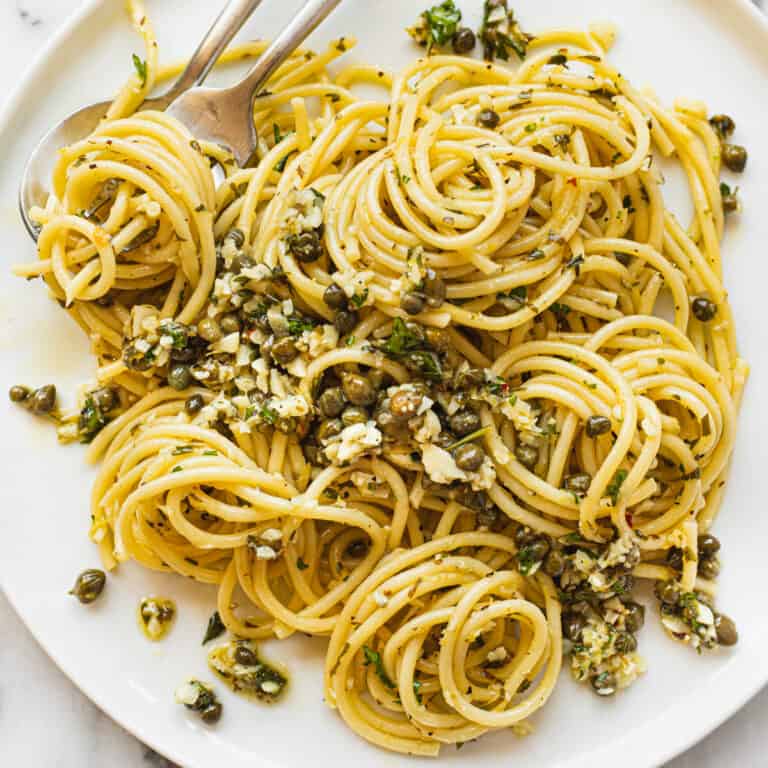 Easy 20 Minute Lemon Garlic Pasta