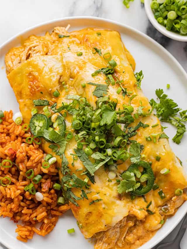 Green Enchiladas - Midwest Foodie