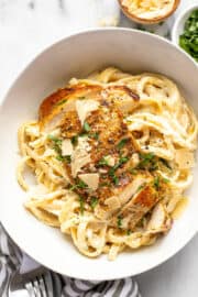 The Easiest Chicken Alfredo Recipe - Midwest Foodie