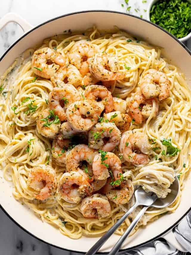 How to Make Garlic Shrimp Pasta