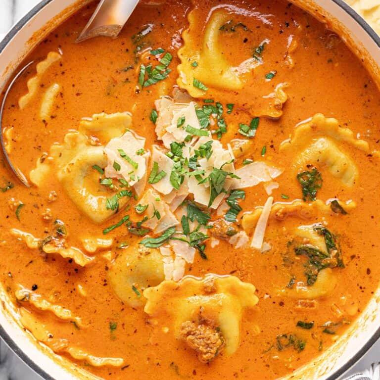 Easy One Pot Ravioli Soup