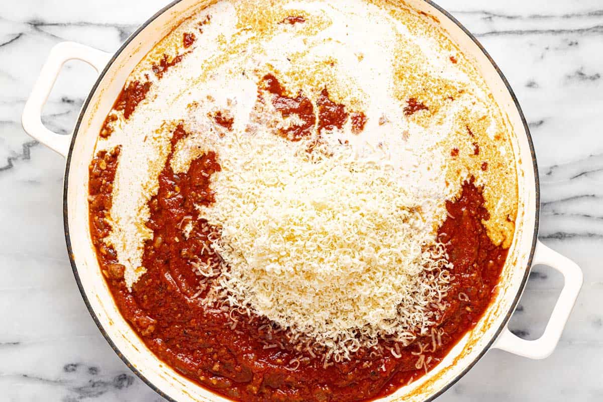 Meat sauce with heavy cream and Parmesan cheese added. 