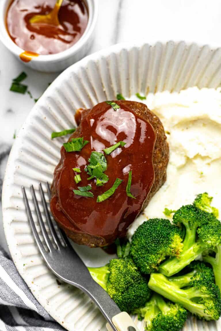 The Easiest Mini Meatloaf Recipe - Midwest Foodie